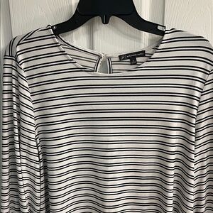 Adrianna Papell Women's Long Sleeve Striped long sleeve top